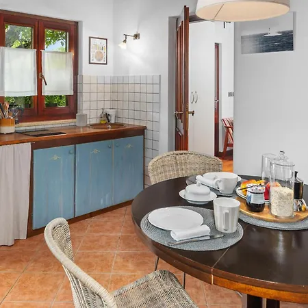 Apartment 1 Bedroom Gorgeous In Porec