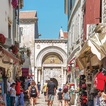 Apartment 1 Bedroom Gorgeous In Porec